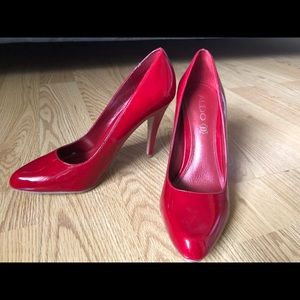 Aldo Red Patent Leather Pumps in Size 38 (8)